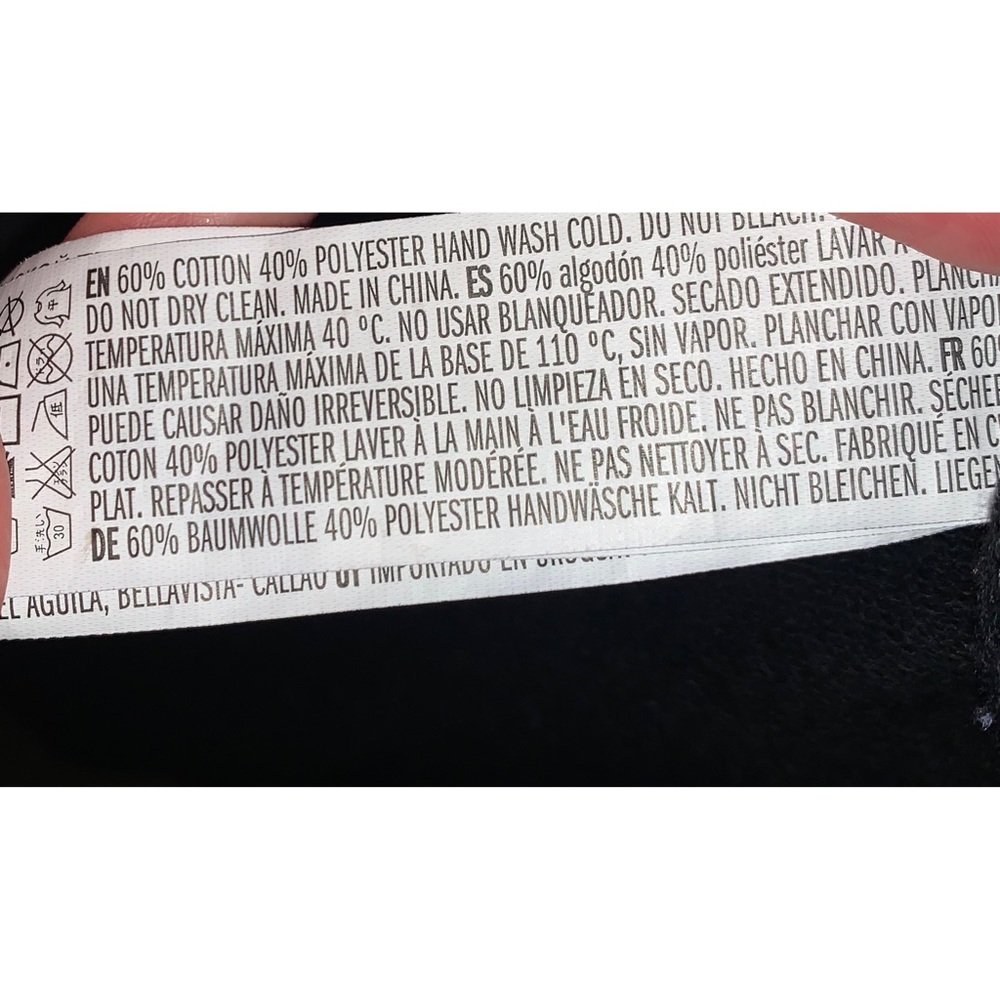 Lace-up pullover - Picture 4 of 7